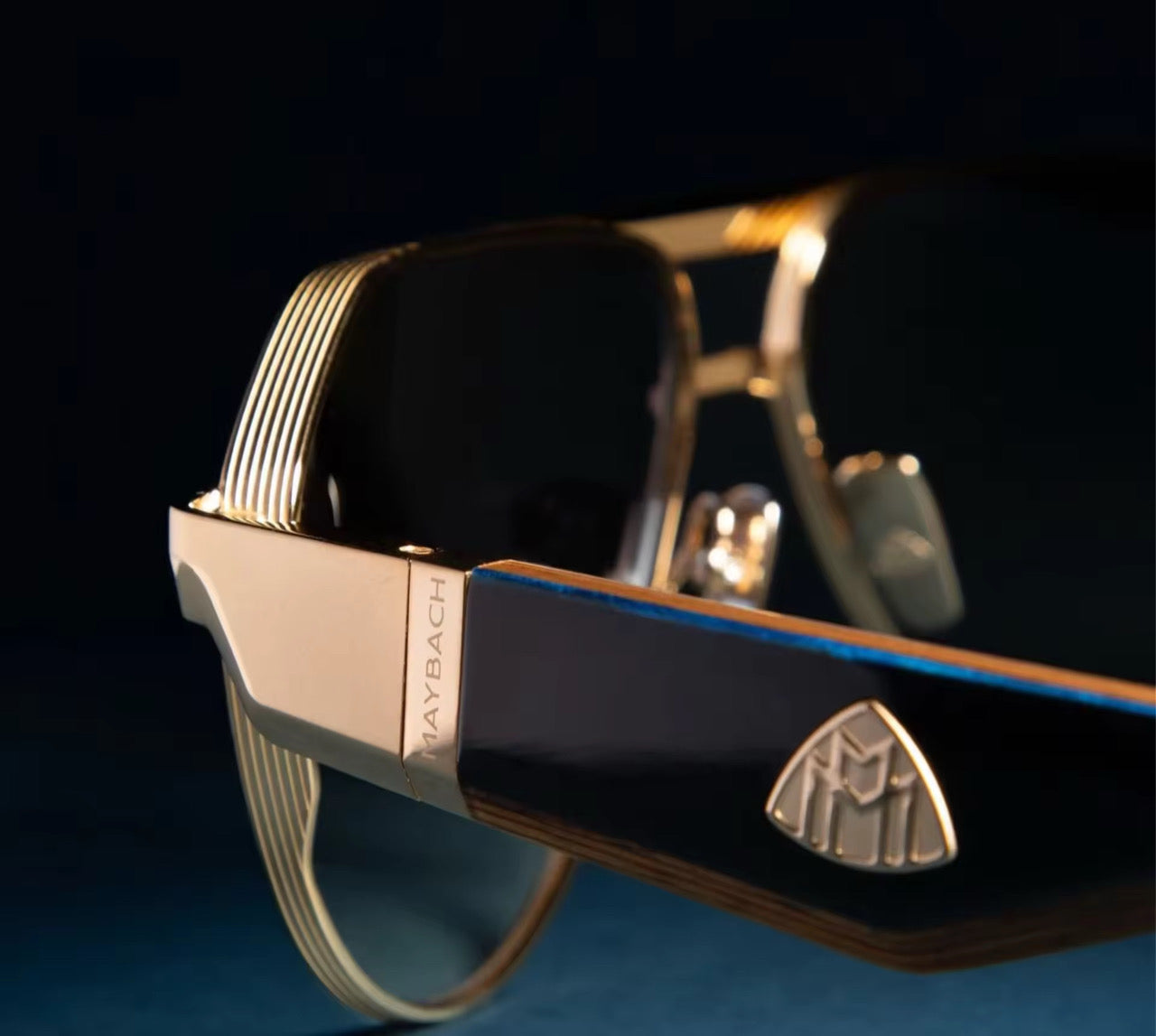 Sonnenbrille MAYBACH
The King III