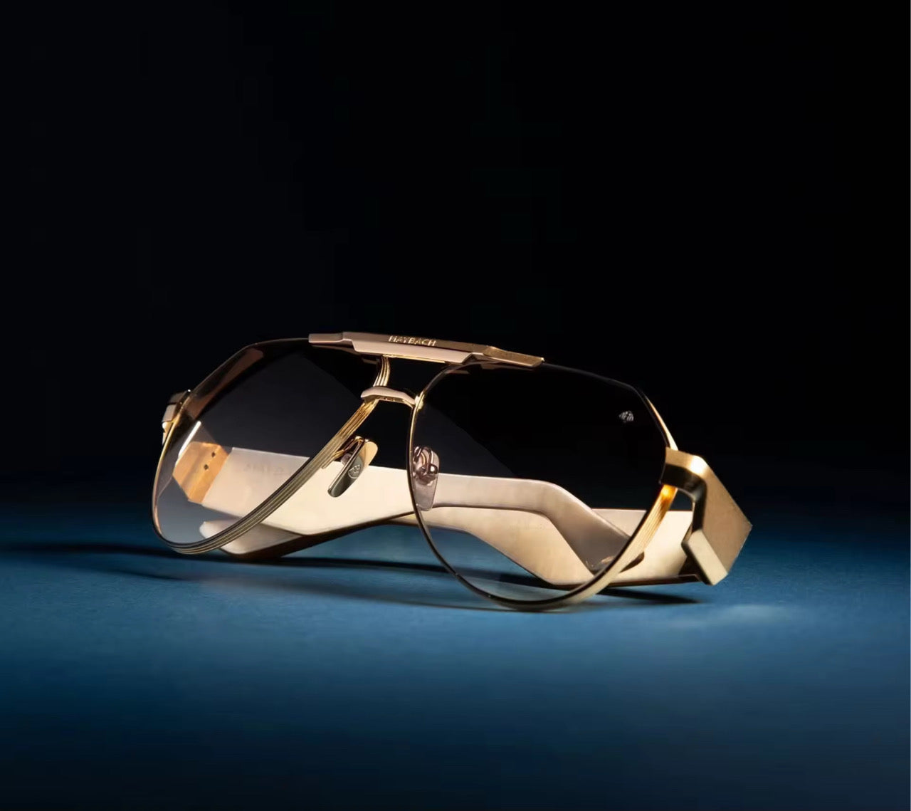 Sonnenbrille MAYBACH
The King III