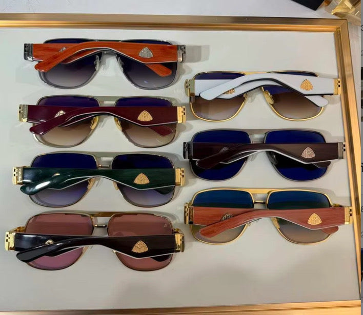 Sonnenbrille MAYBACH
The King III